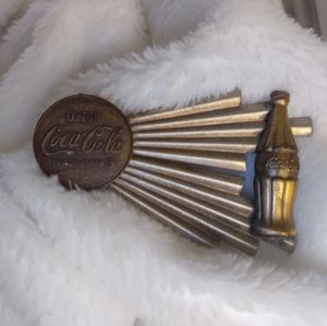 Coca cola pin